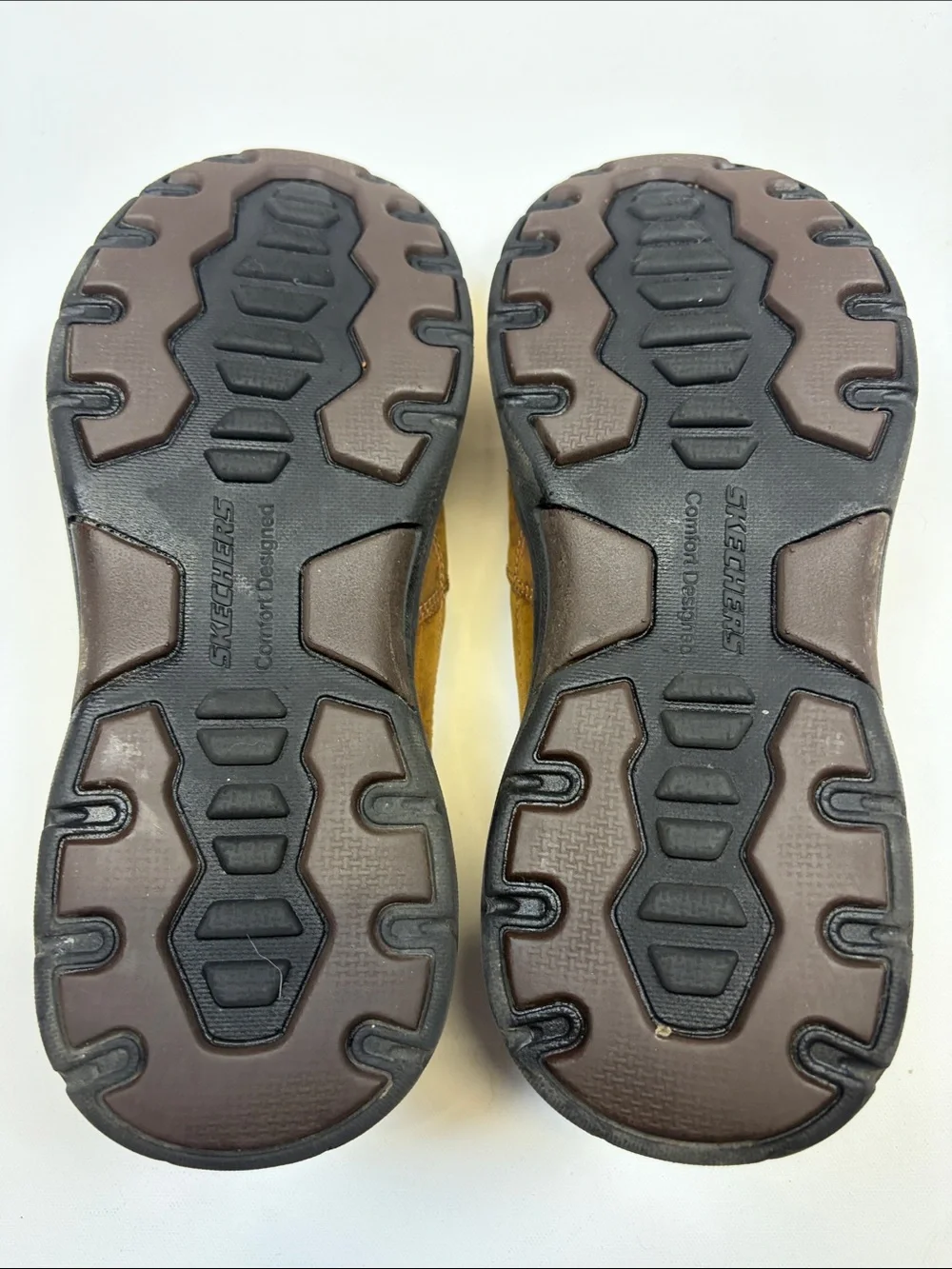 SKECHERS EXPENDED SEVENO MENS 10 BROWN LEATHER SLIP ON LOAFERS 66146
